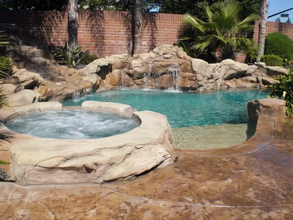 freeform pool project