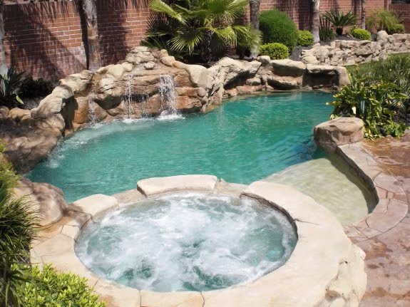 freeform pool project