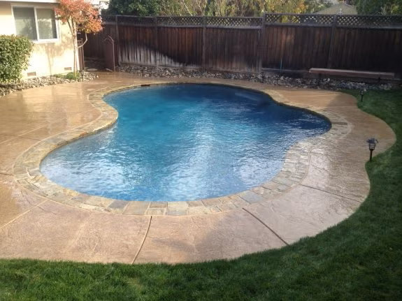 freeform pool project